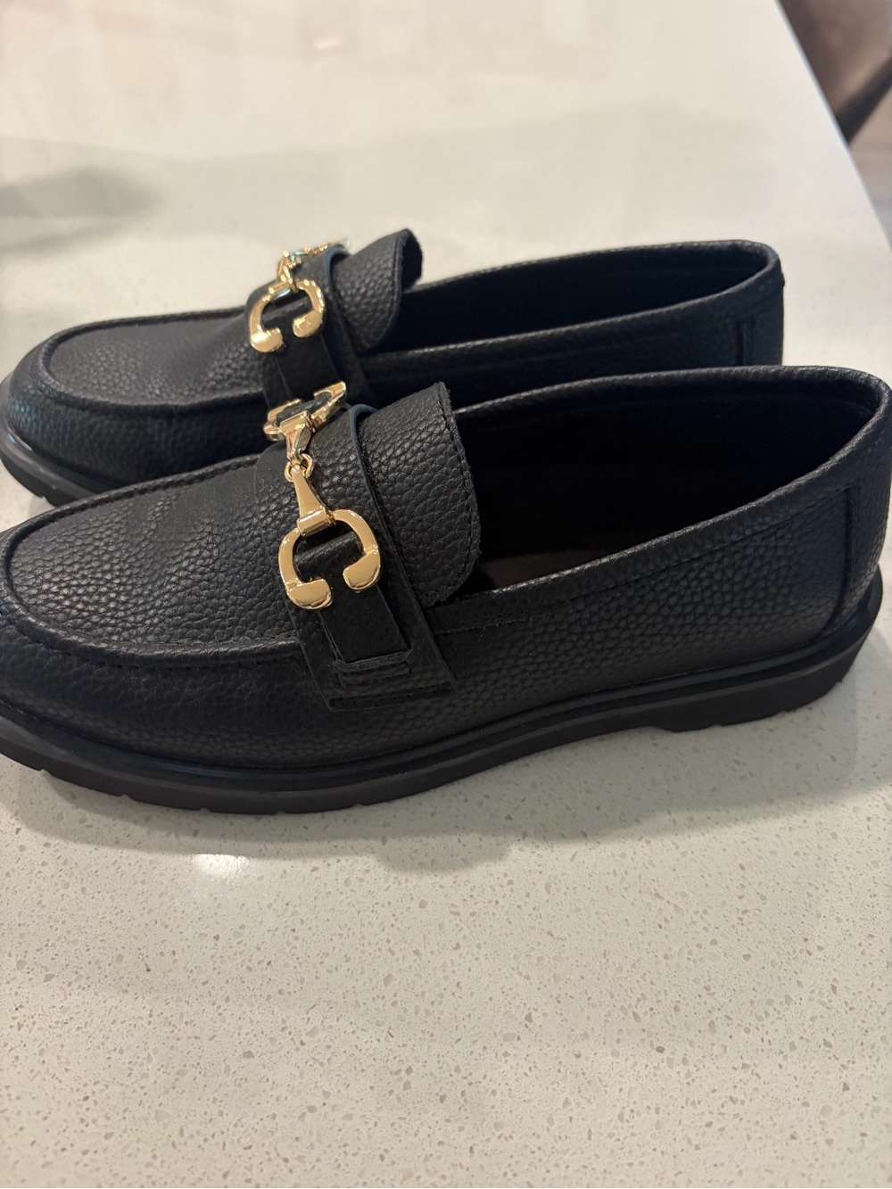 AEROSOLES Black Pebbled Leather Loafers with Gold Hardware